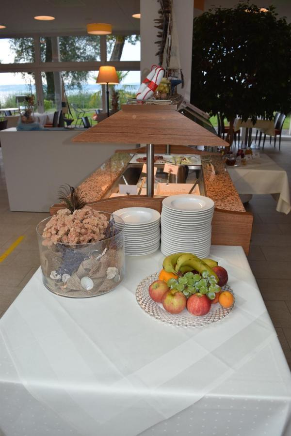Hotel Restaurant Sokrates Güttingen Buitenkant foto